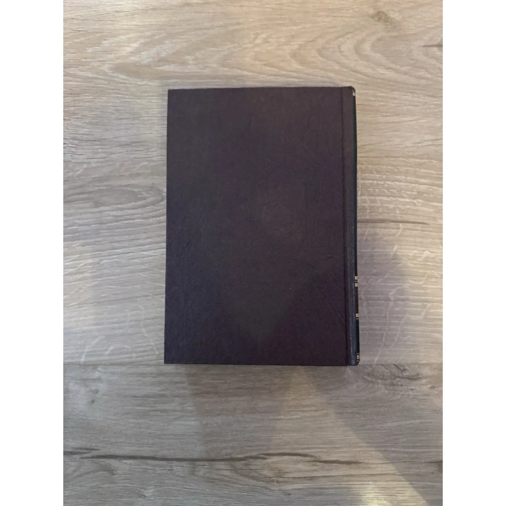 Funk‎ & Wagnalls Standard Desk Dictionary N-Z Volume 2 1975 - VINTAGE
